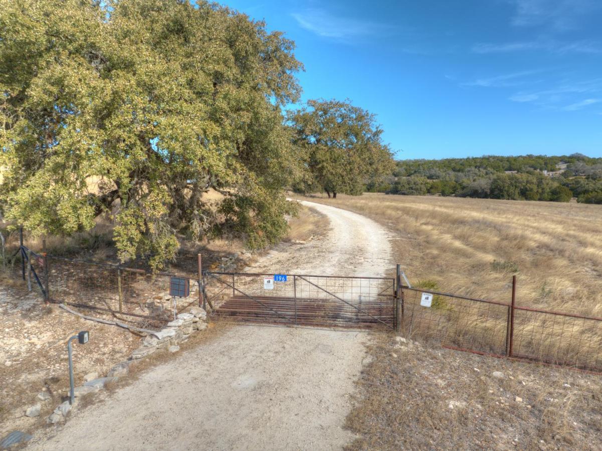 Ohana Ranch Cabin - 12 Minutes To Historic Main St Βίλα Φρέντερικσμπεργκ Εξωτερικό φωτογραφία